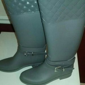 Women's rain boots-New